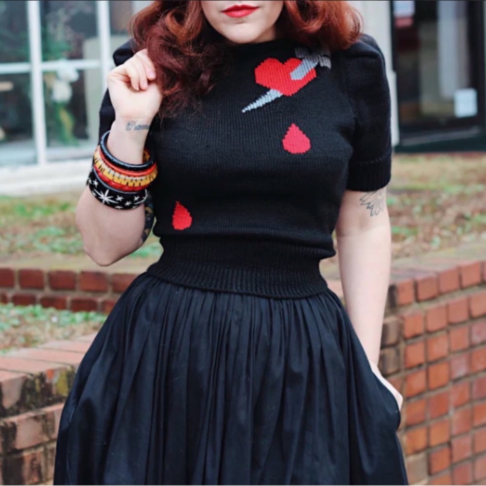 Ains and Elke Stylehaus heart and dagger retro pinup sweater. Size M. Ains&Elke